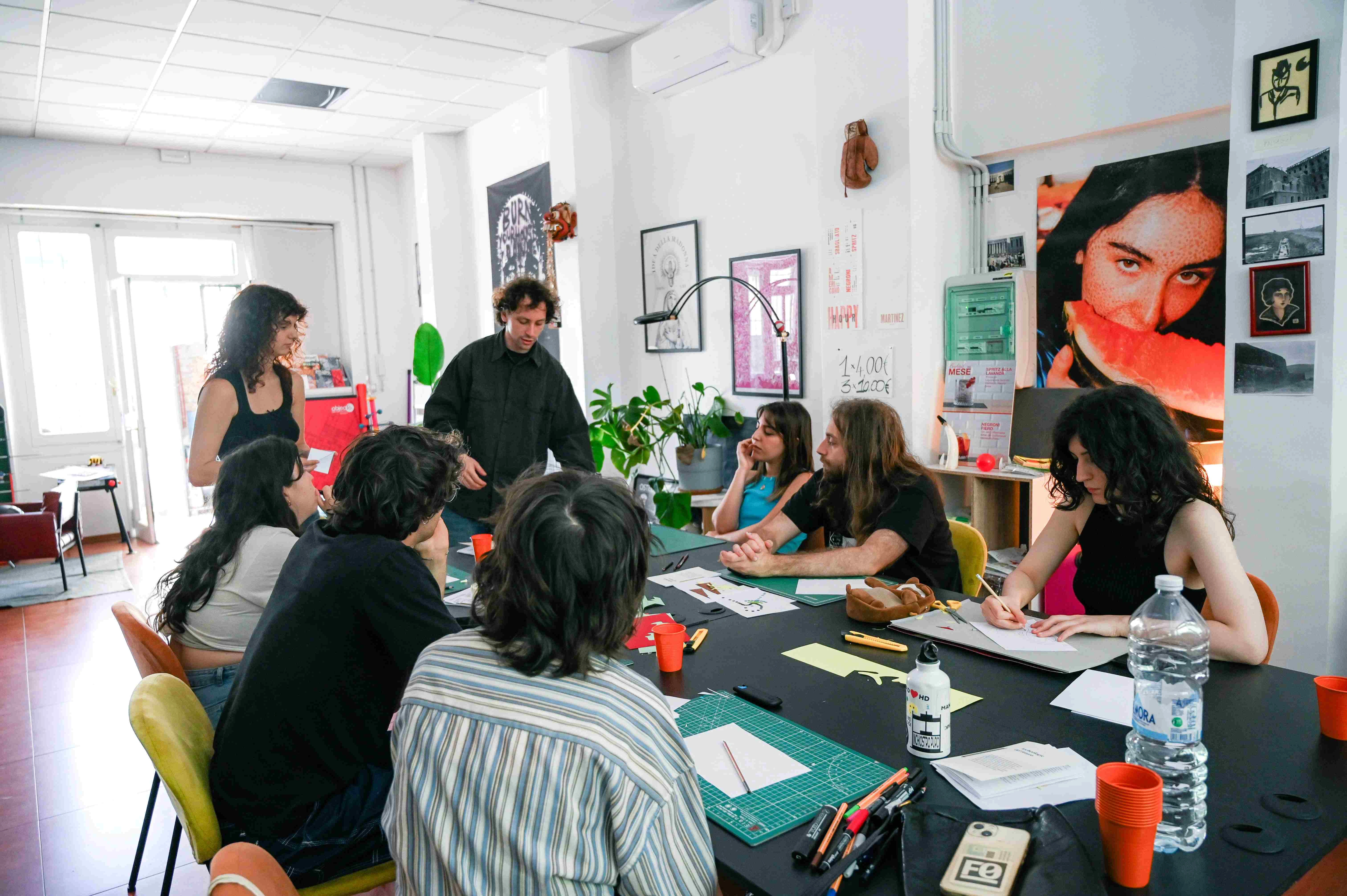 Workshop Archeologie del futuro Erik Di Francesco Stanze Primate speculative graphic and printing
